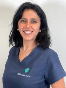 Dott.ssa Elena Tadres - Chirurgia Parodontale, Parodontologia, Protesi Estetica